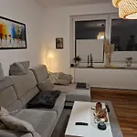 Single Room In Shared Apartment With Host